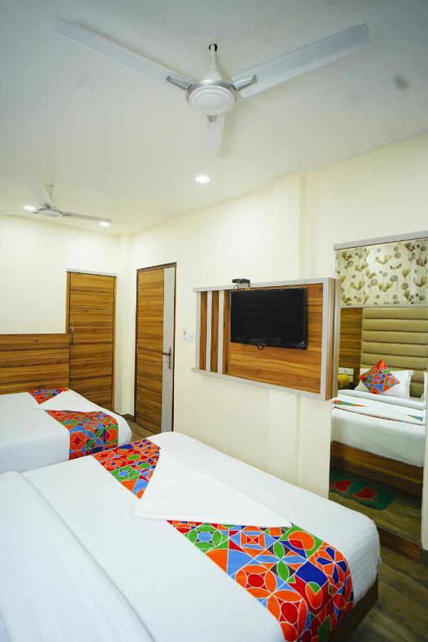 Hotel Delhi Darshan Deluxe-By Rsl Hospitality Nova Deli Exterior foto