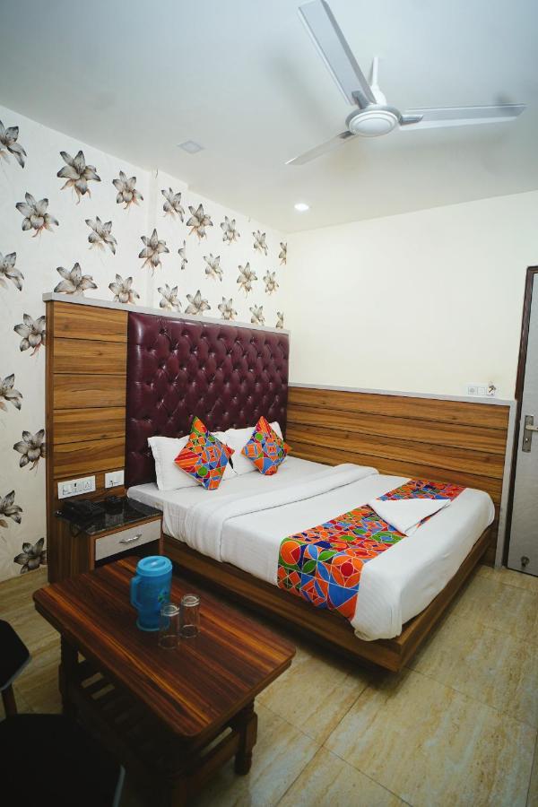 Hotel Delhi Darshan Deluxe-By Rsl Hospitality Nova Deli Exterior foto